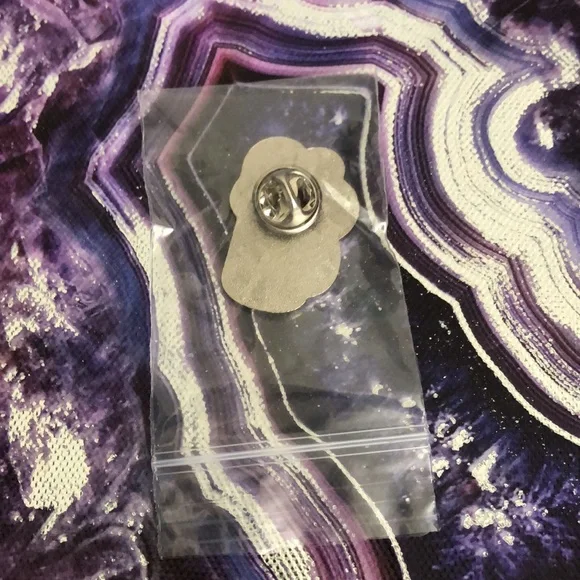 Goth Ghost Horror Coffee Mug Cup “Black Like My Soul” Metal Enamel Pin Brooch - Picture 10 of 11